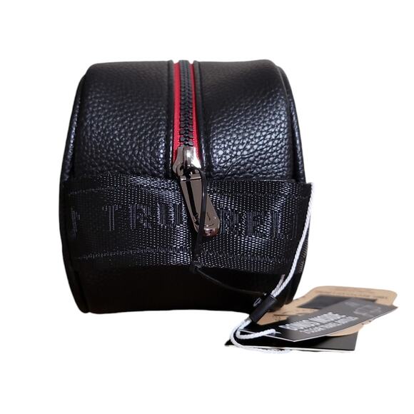 True Religion Men's Vemo Toiletry Bag Horseshoe Logo Black/Red 2 Travel Bottles - Picture 4 of 8